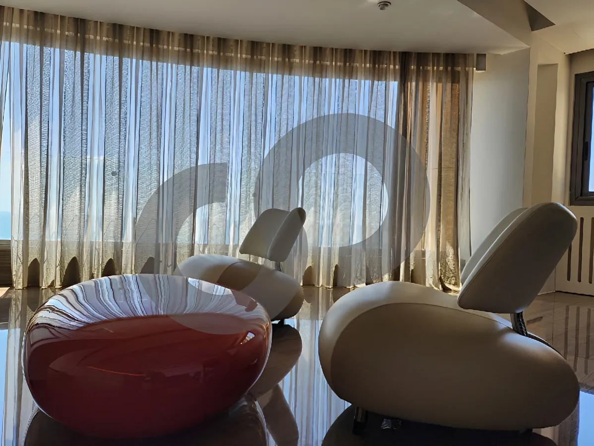 Apartment for Sale in Ramlet El Baida, Bayrut, Lebanon