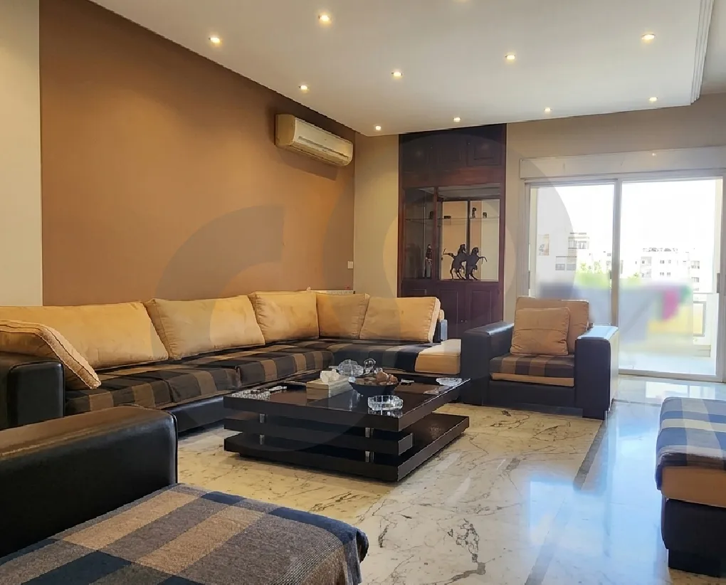 Villa for Sale in Qornet El Hamra
