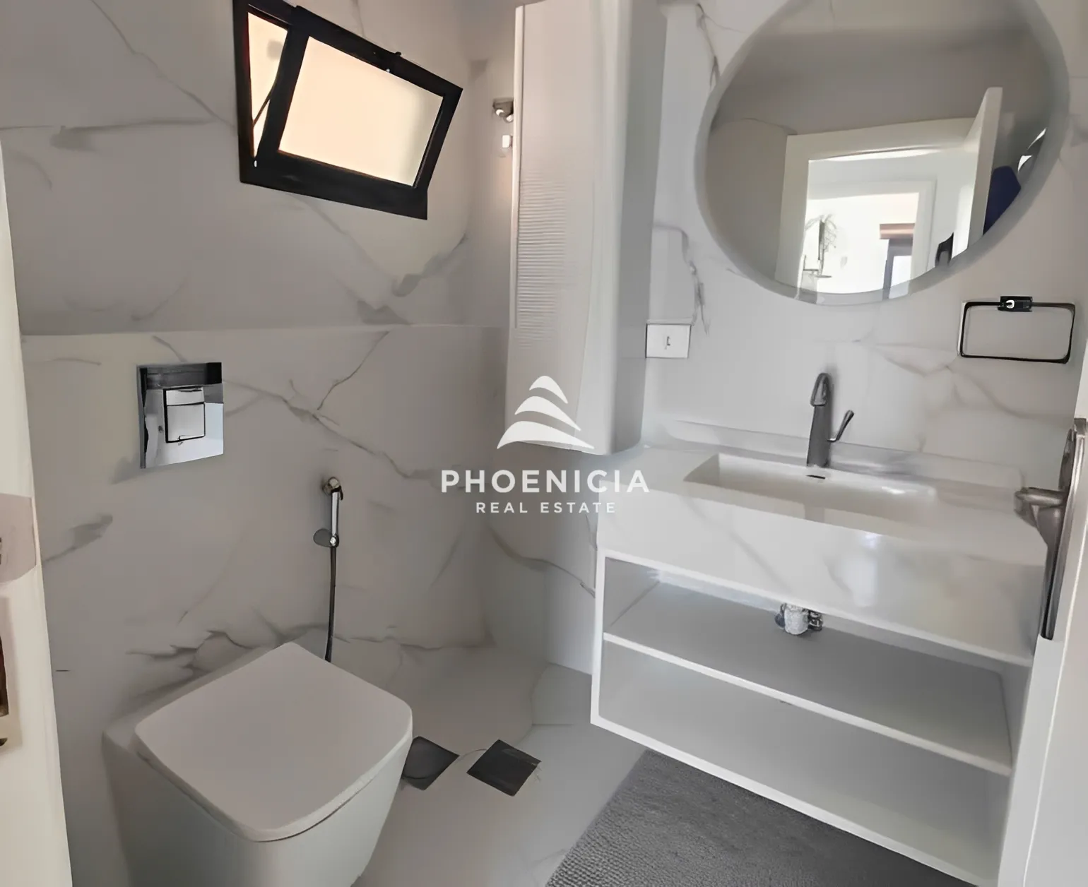 Apartment for sale in Blat