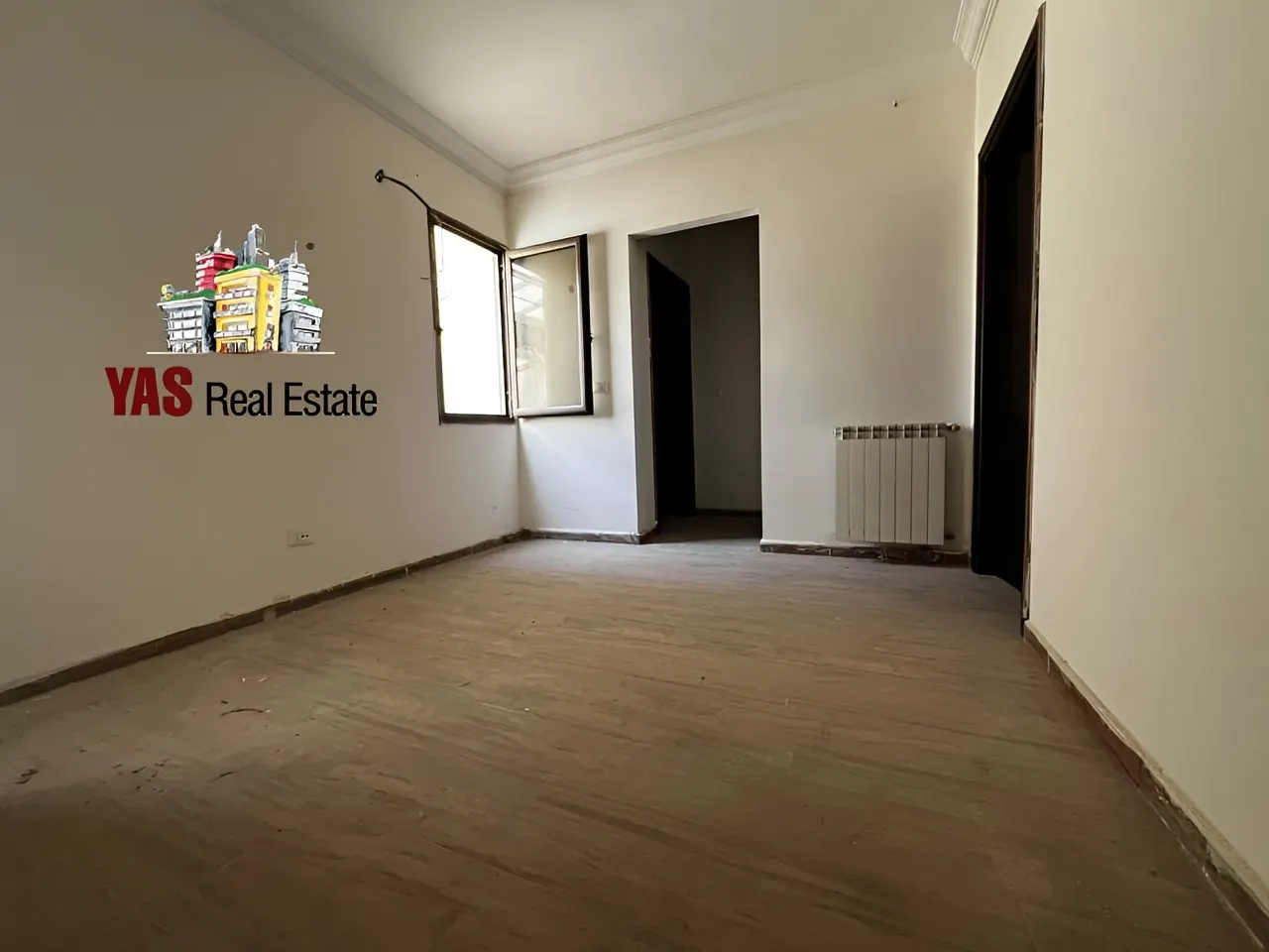 Apartment for Sale in Ballouneh - 4 bed, 6 bath