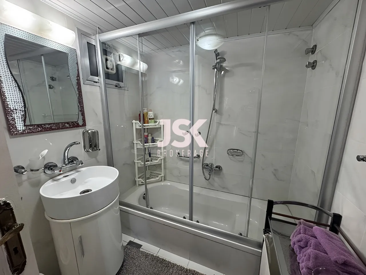 Apartment for Sale in Mar Elias