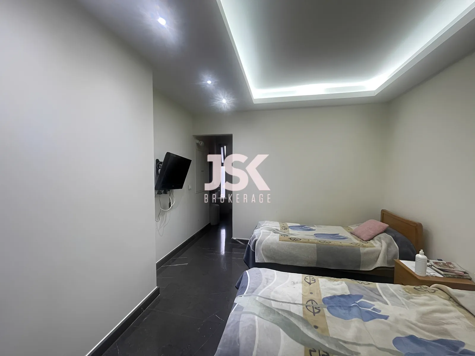 Villa for Sale in Aley