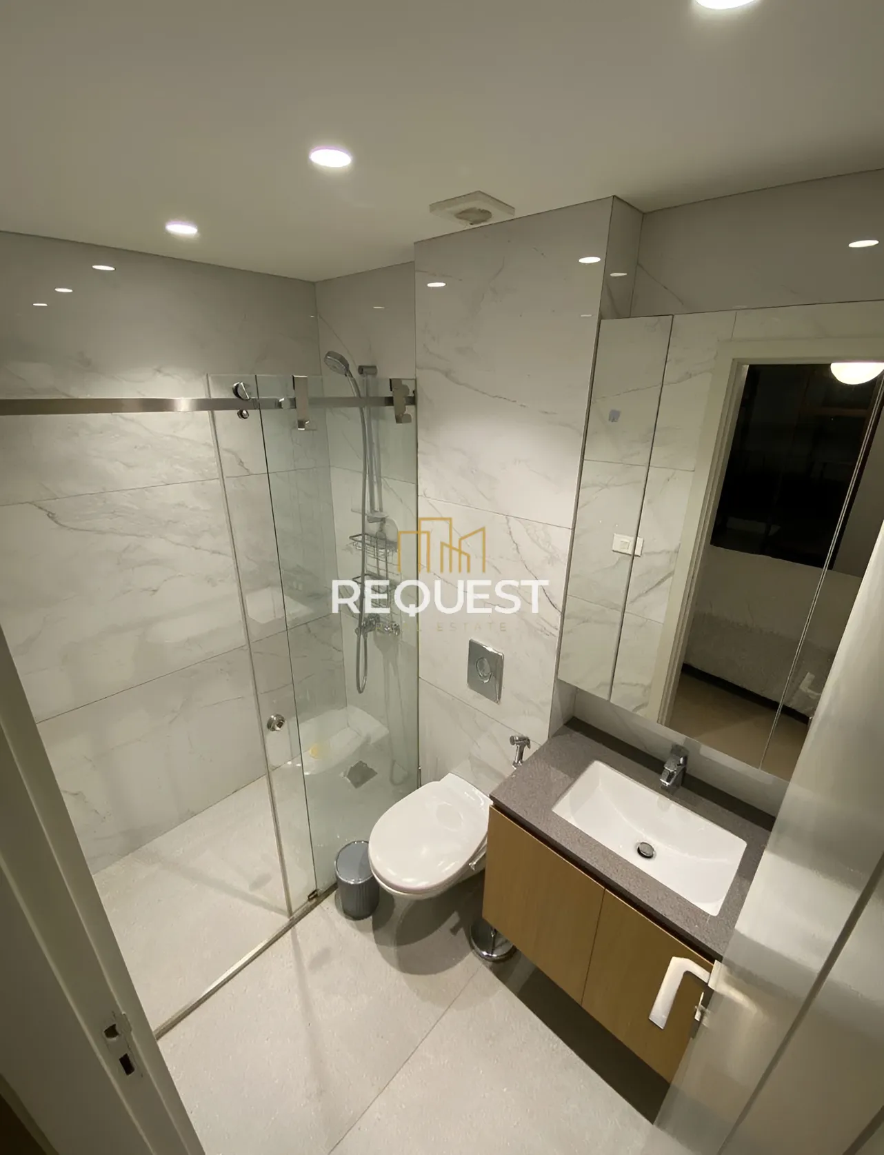 Apartment for rent in Achrafieh, beirut, lebanon