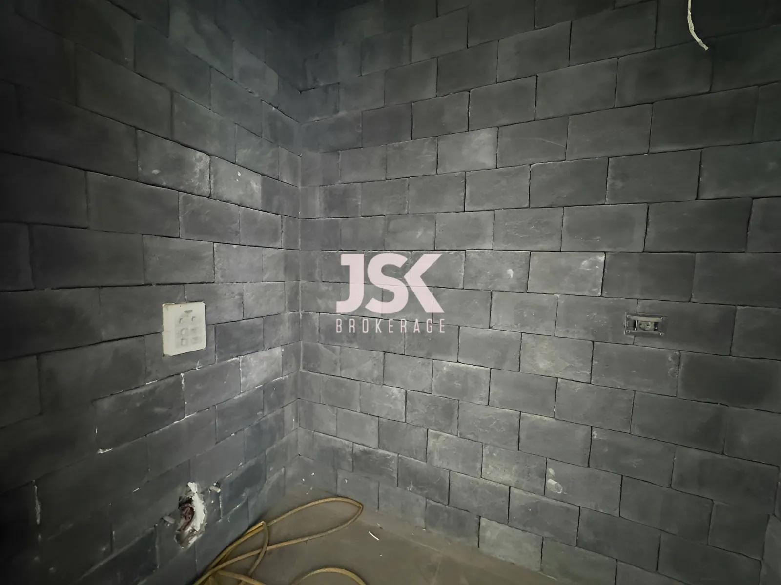 Duplex for Sale in Dekwaneh