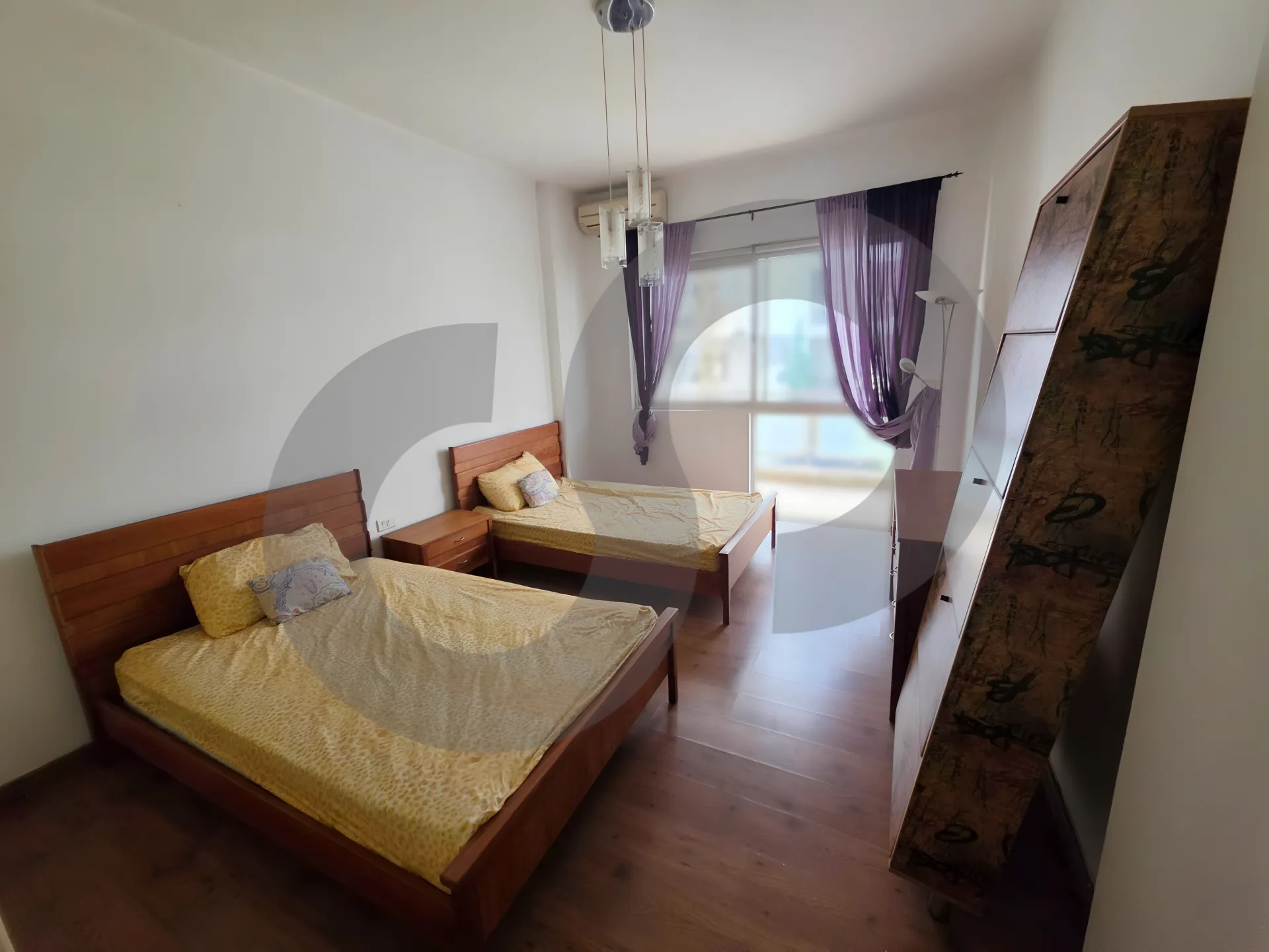 Building for Sale in Kraytem