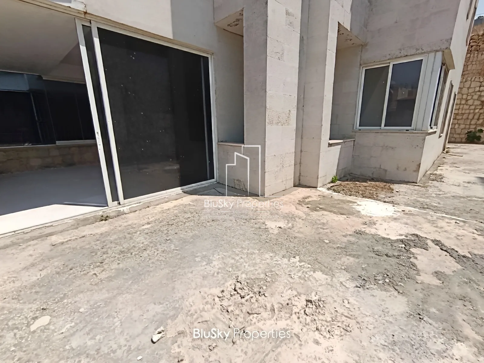 Apartment for Sale in Fidar - 3 bed, 4 bath
