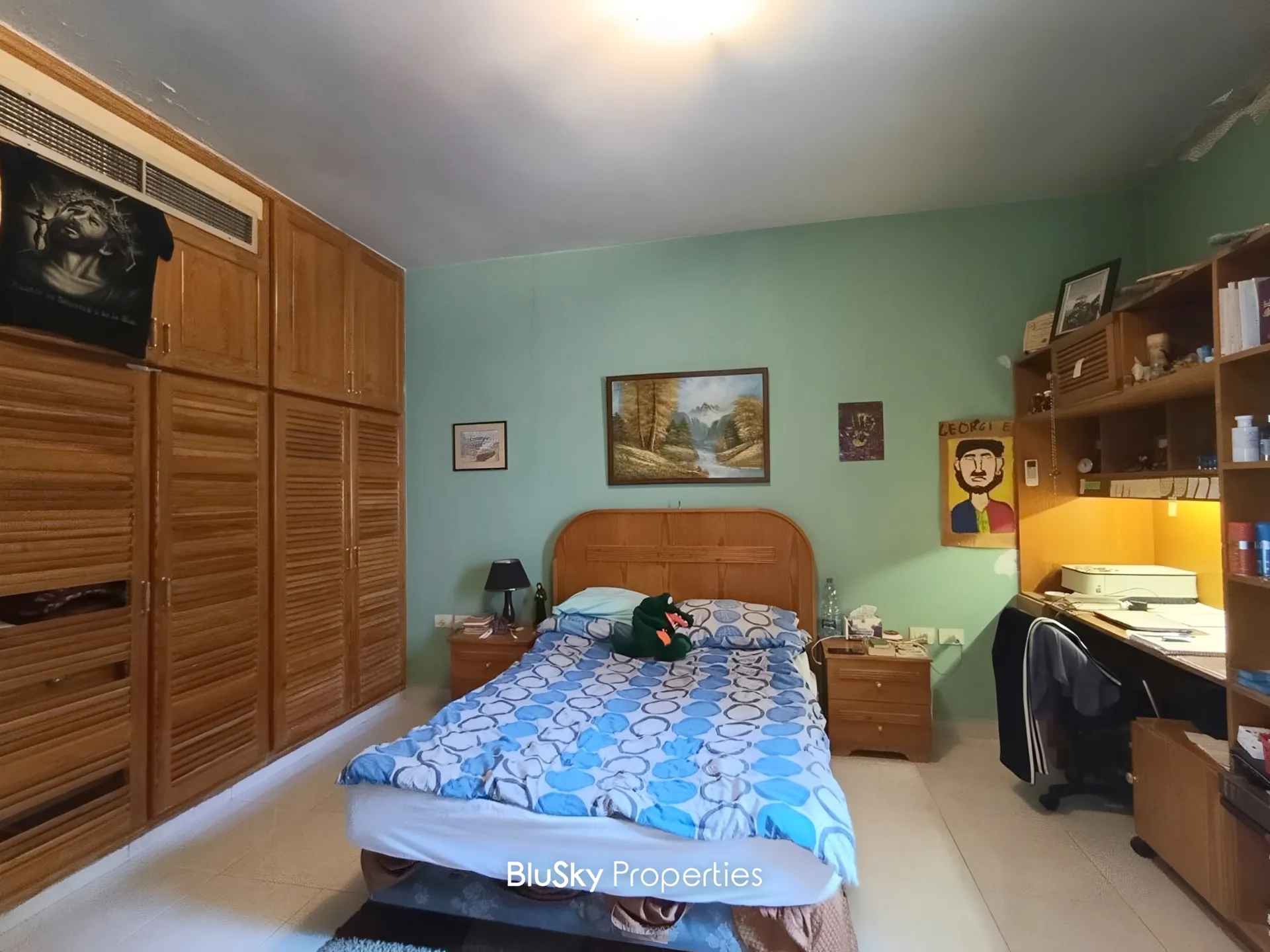 Apartment for sale in Haret sakher, lebanon