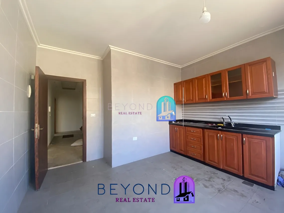 Apartment for sale in Aicha Bakkar, Bayrut, Lebanon