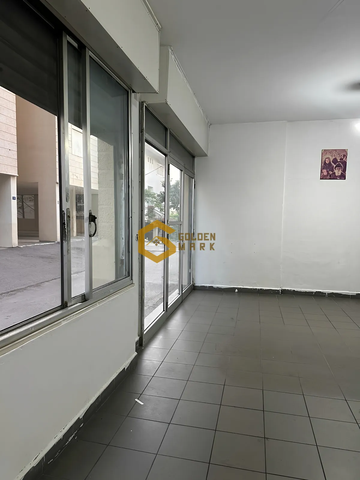Shop for rent in Byblos