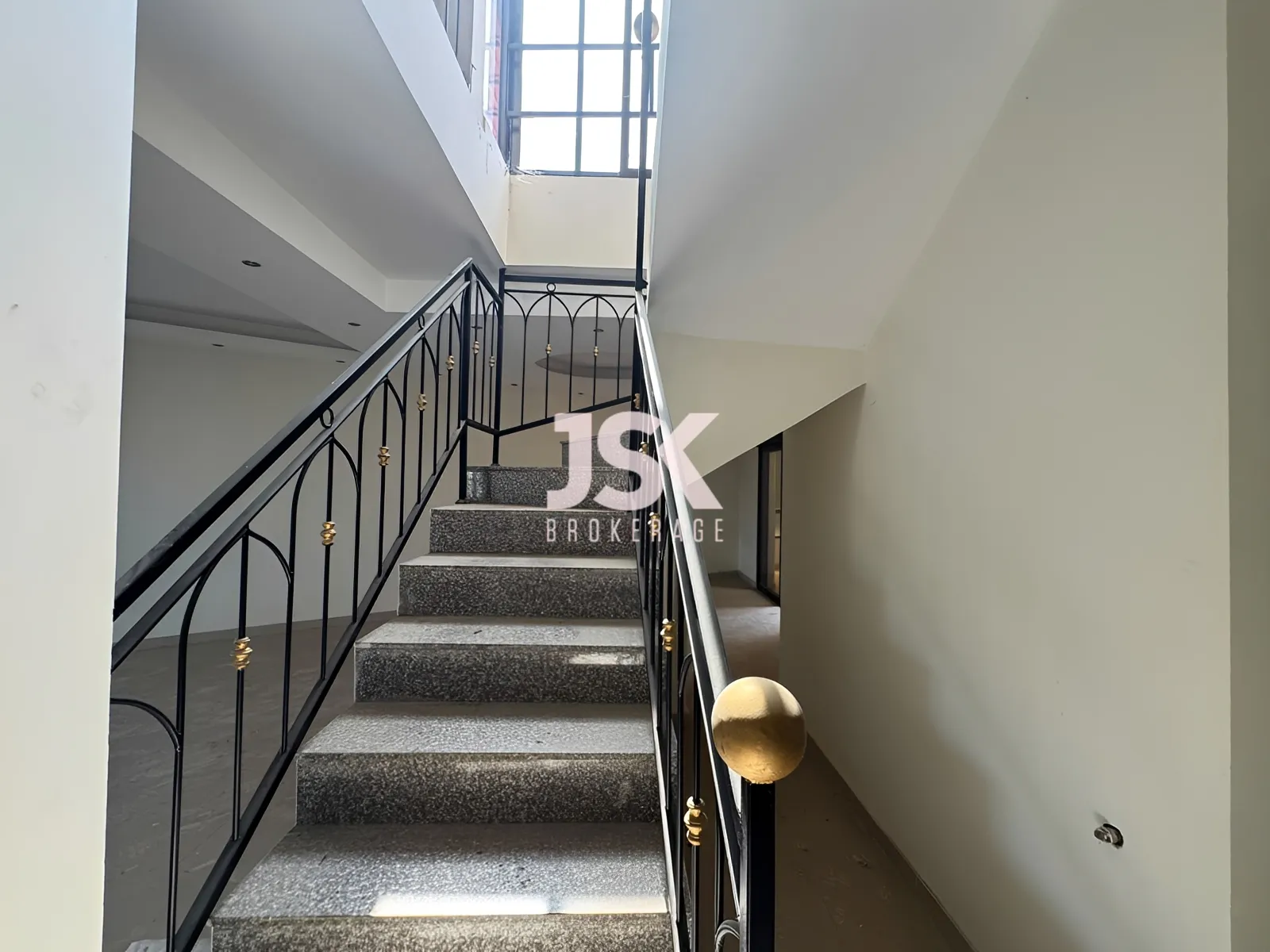 Duplex for Sale in Mansourieh