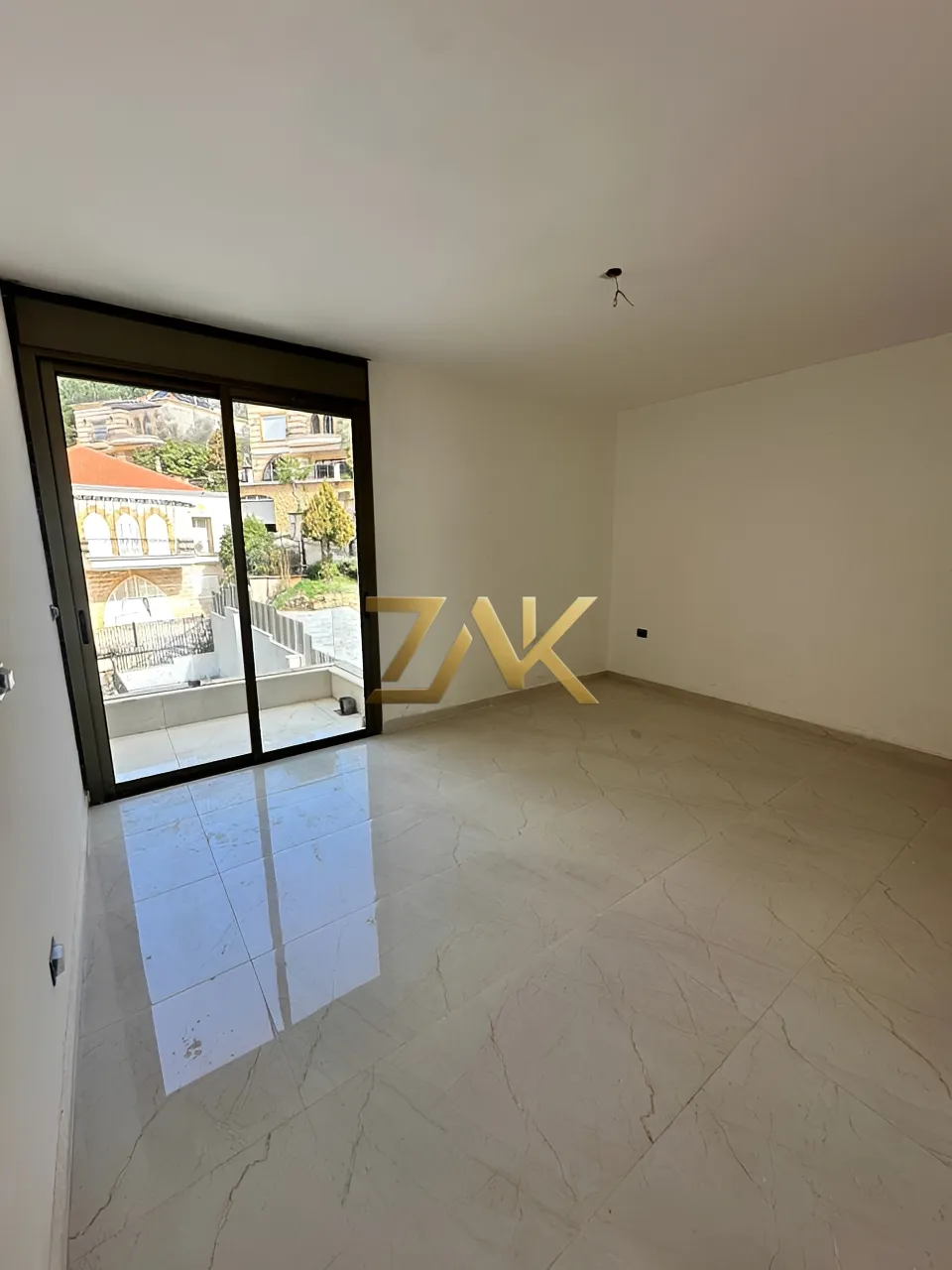 Apartment for Sale Baabdat - 3 bed, 4 bath