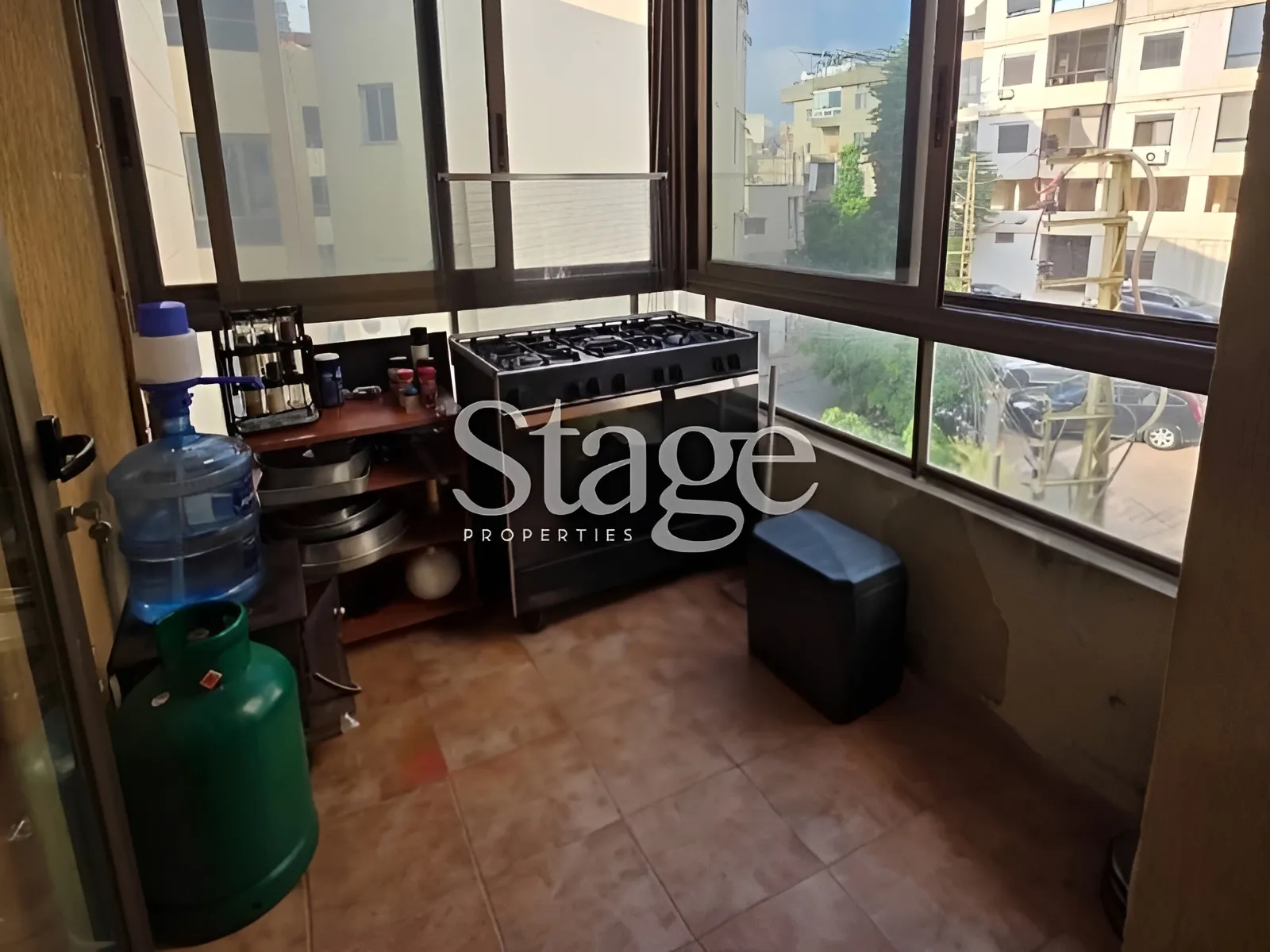 Apartment for rent in Mazraat Yachoua, Lebanon - 2 bed, 2 bath