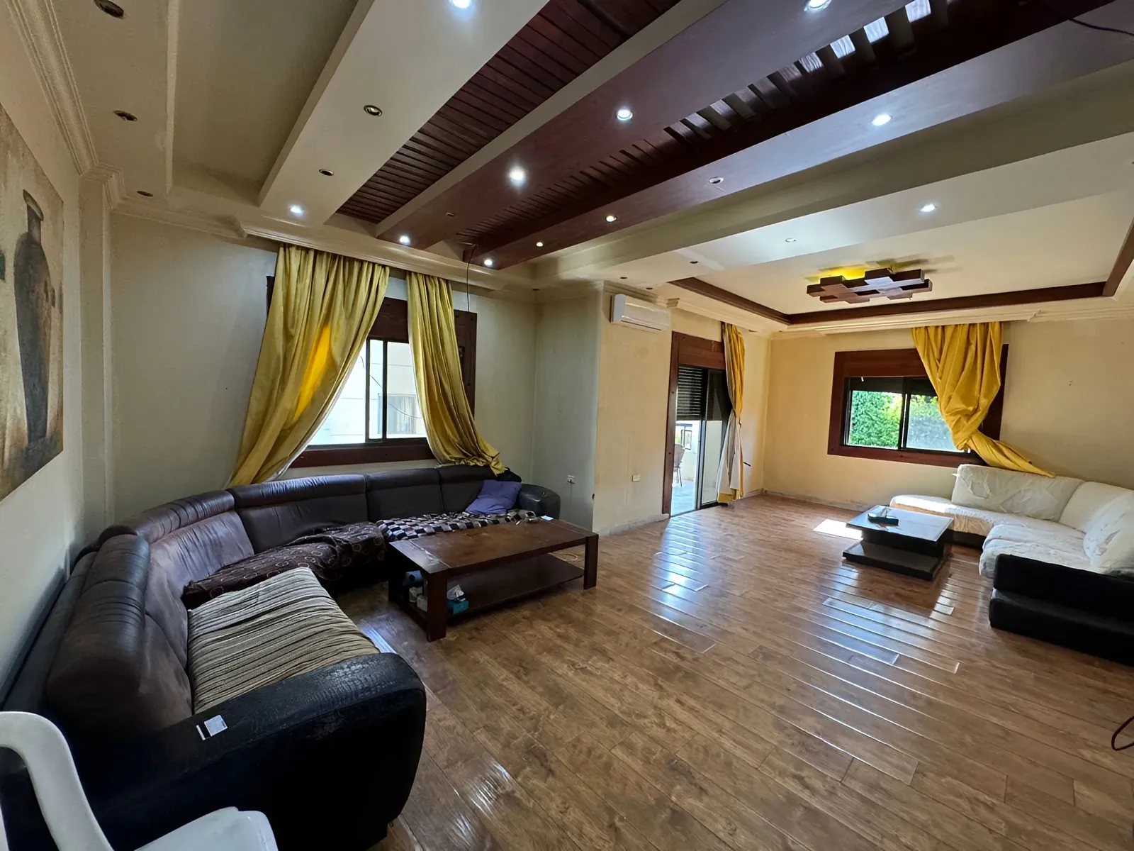 Apartment for Sale in Ballouneh - 3 bed, 3 bath