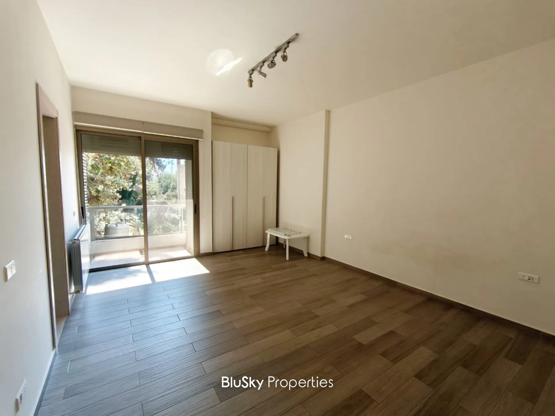 Apartment for rent in Mezher, lebanon