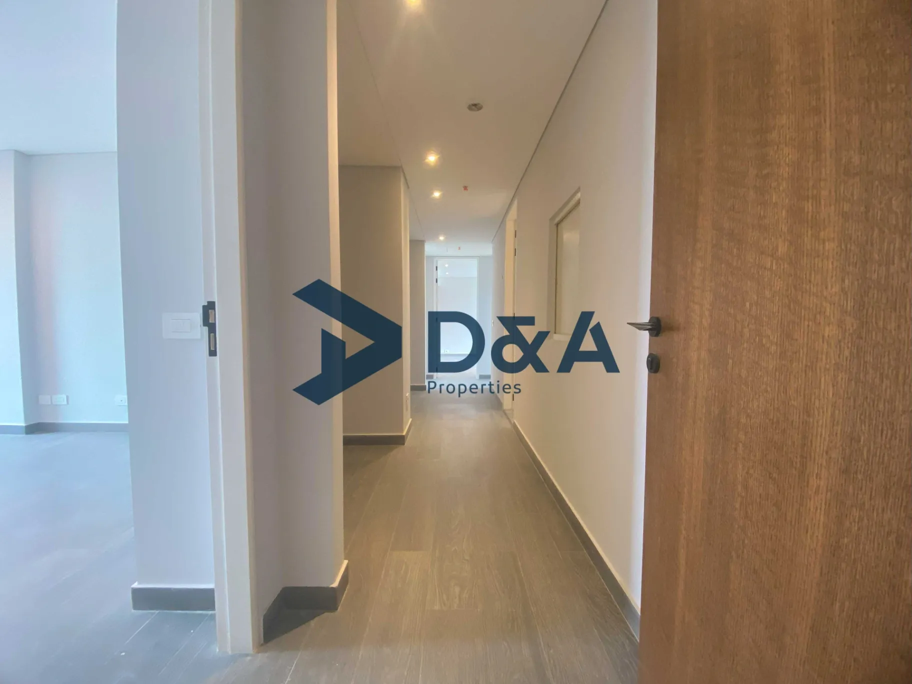 Apartment for sale in Clemenceau, Bayrut, Lebanon - 3 bed, 4 bath