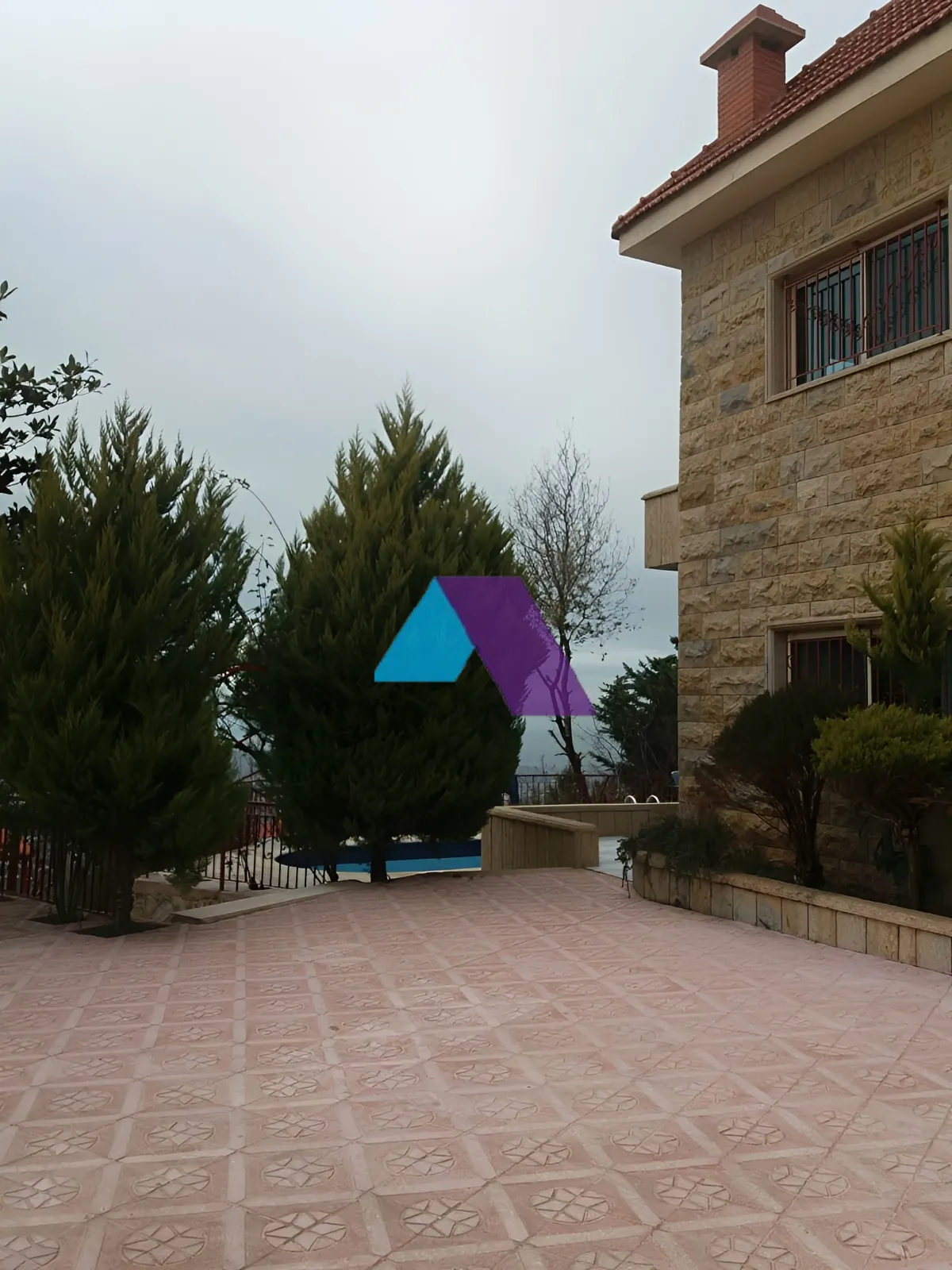 Villa for Sale in Aley - 4 bed, 4 bath