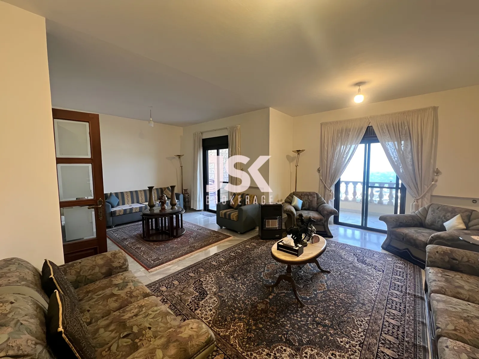 Apartment for Rent in Aabadiyeh