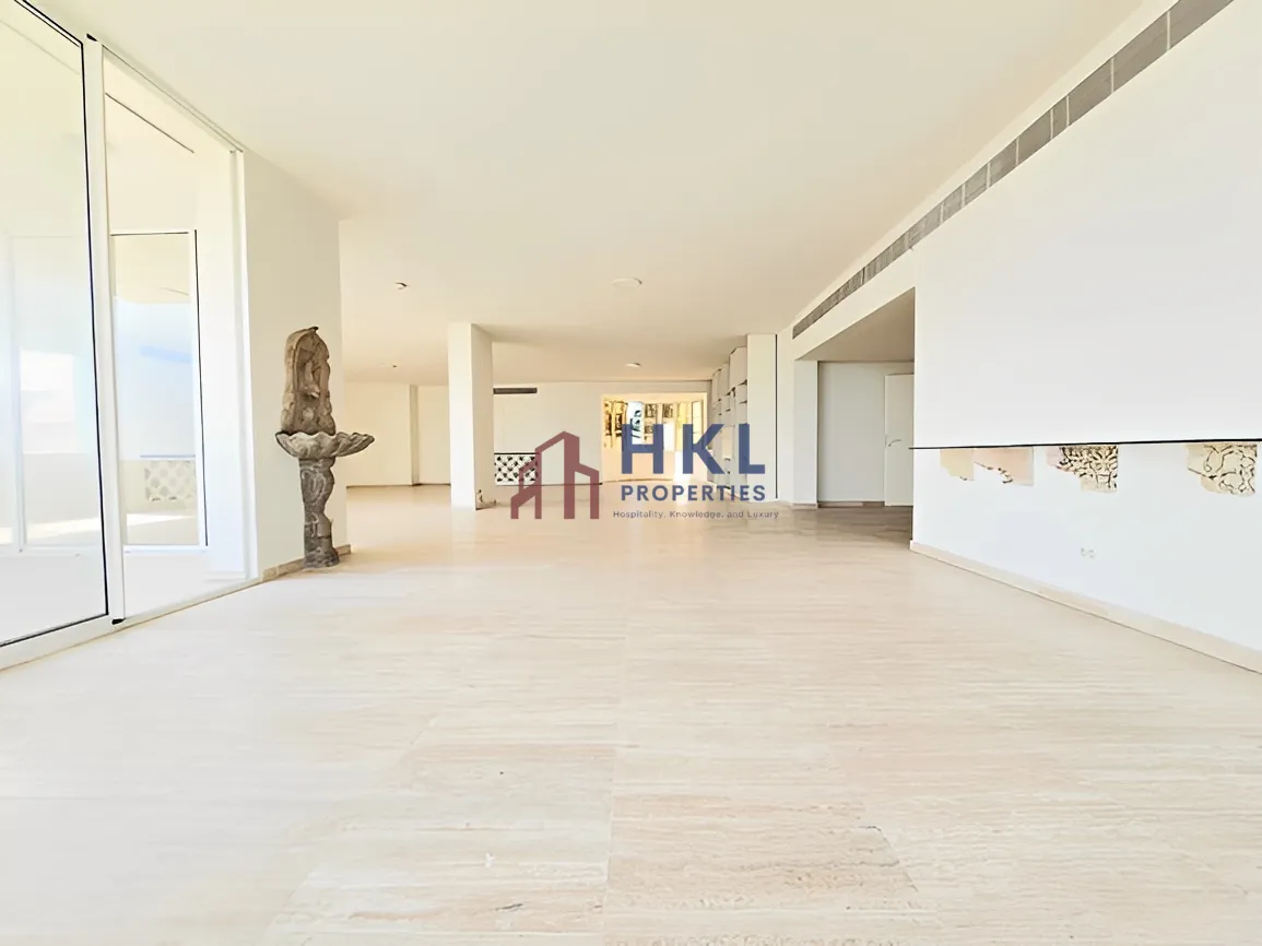Apartment for Rent in Sursock, Bayrut, Lebanon
