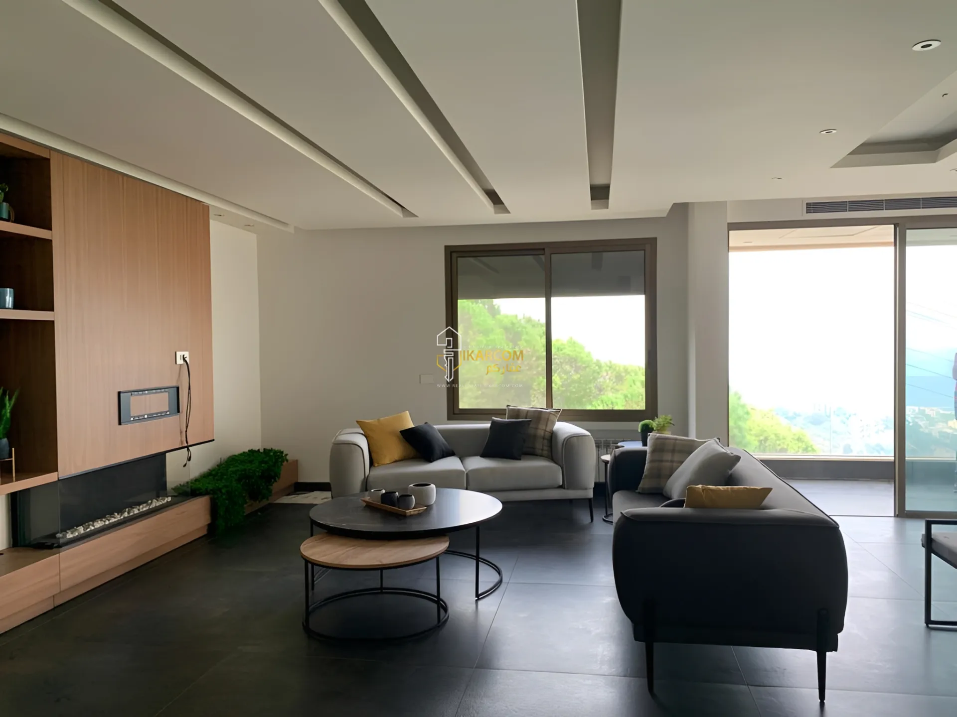 Apartment for Sale in Ain Saade - 3 bed, 4 bath