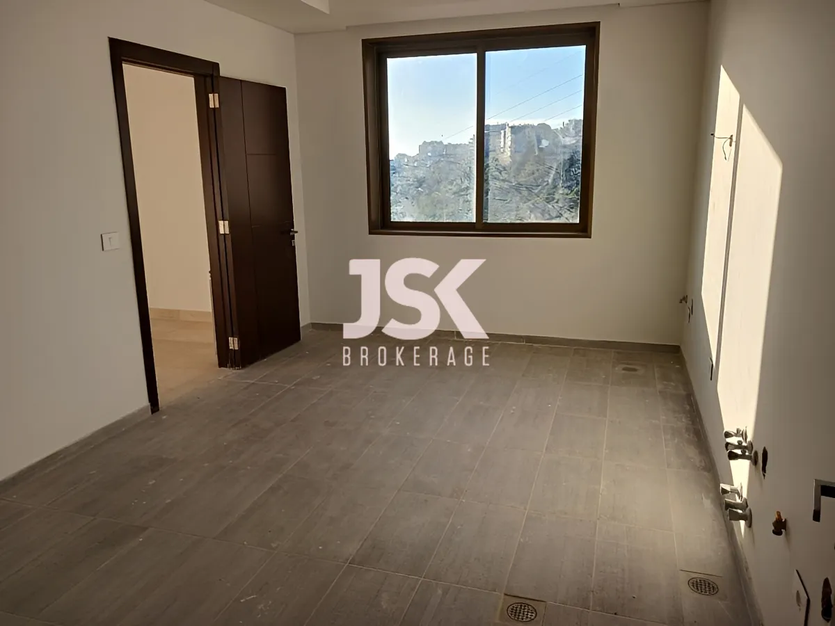 Apartment for Sale in Montiverdi, Lebanon - 4 bed, 5 bath