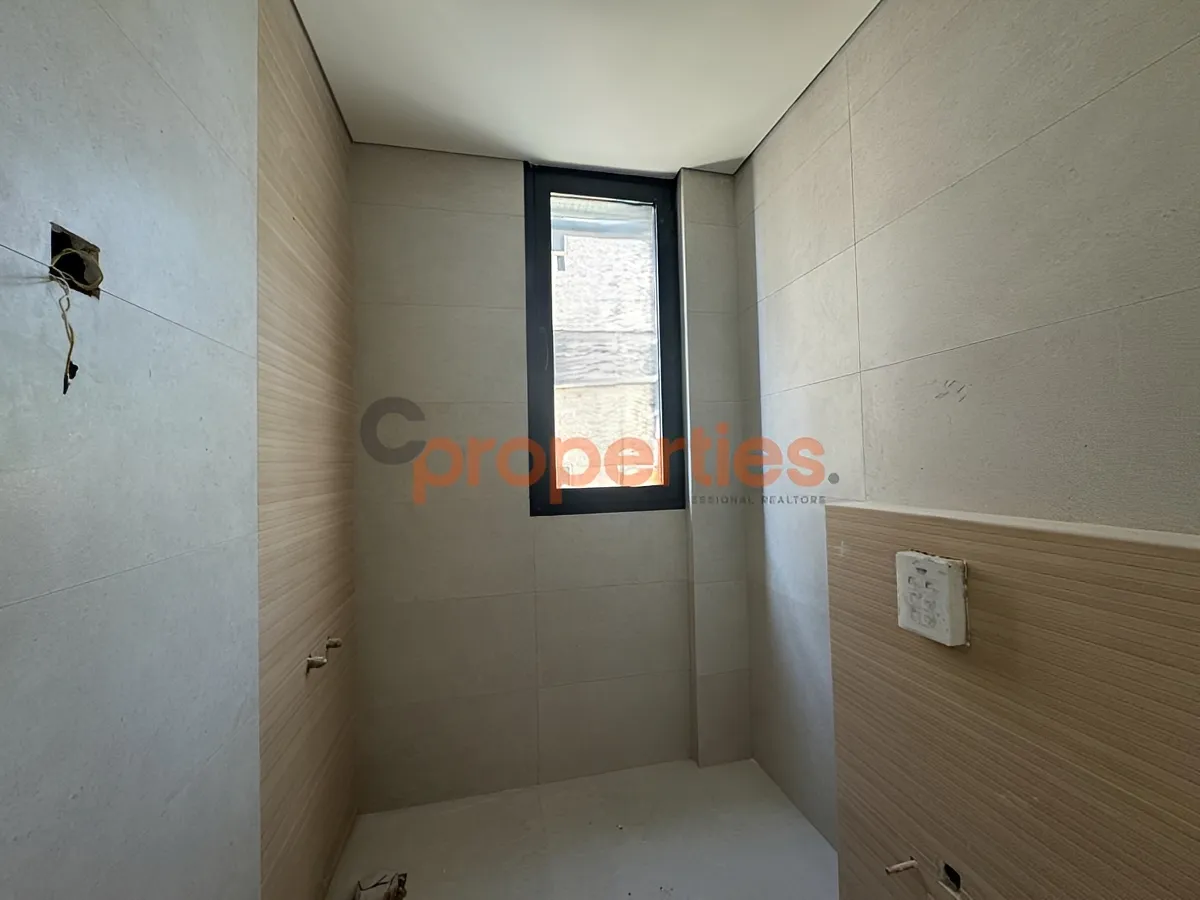 Apartment for Sale in Montiverdi