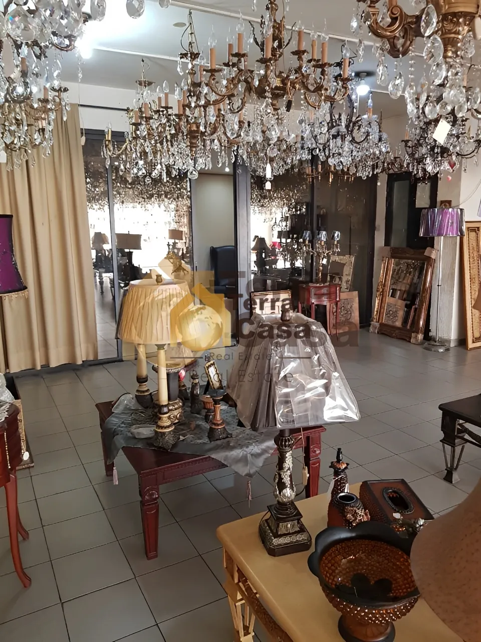 Commercial for rent in Jal el Dib