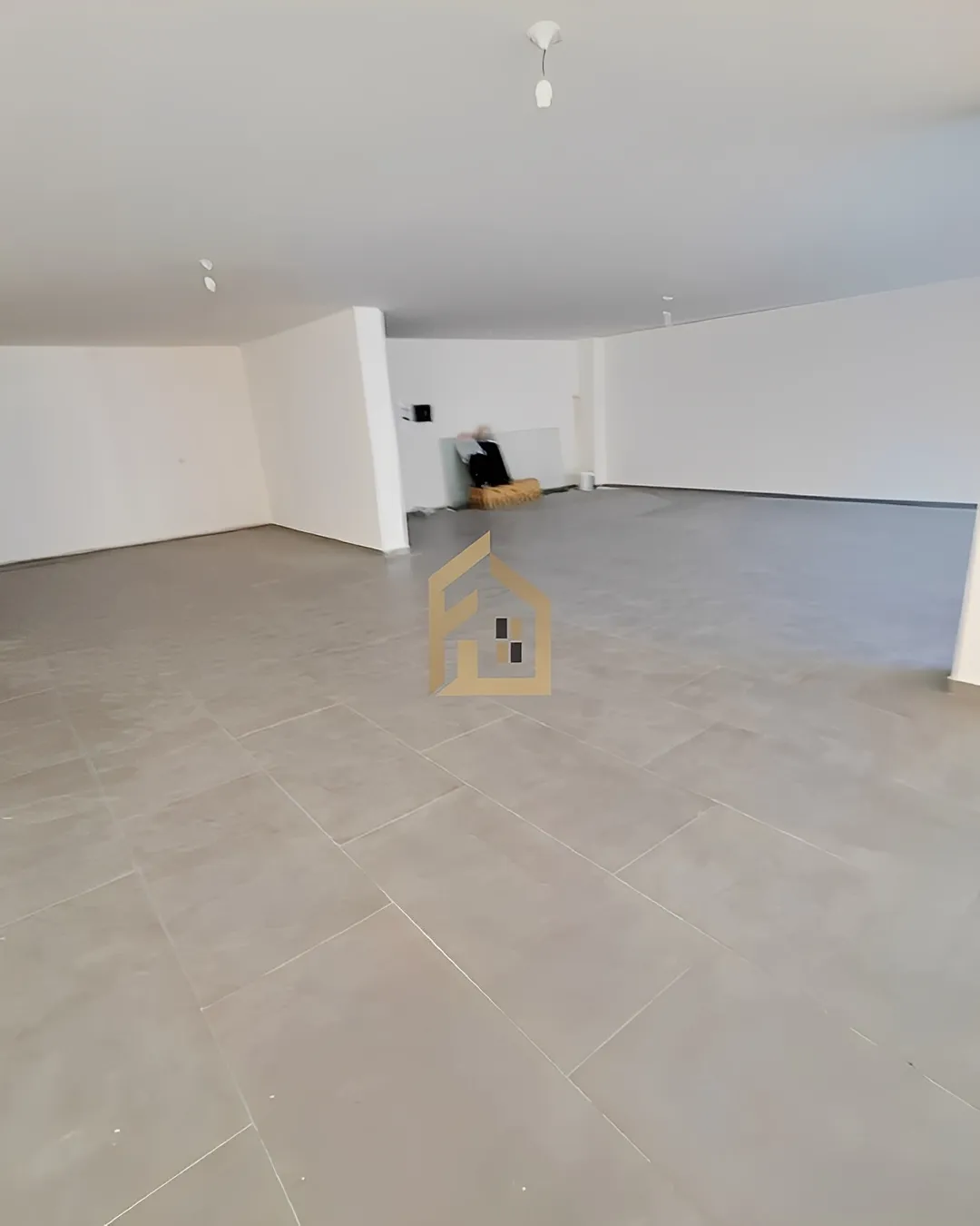 Office for Rent in Zalqa, Lebanon