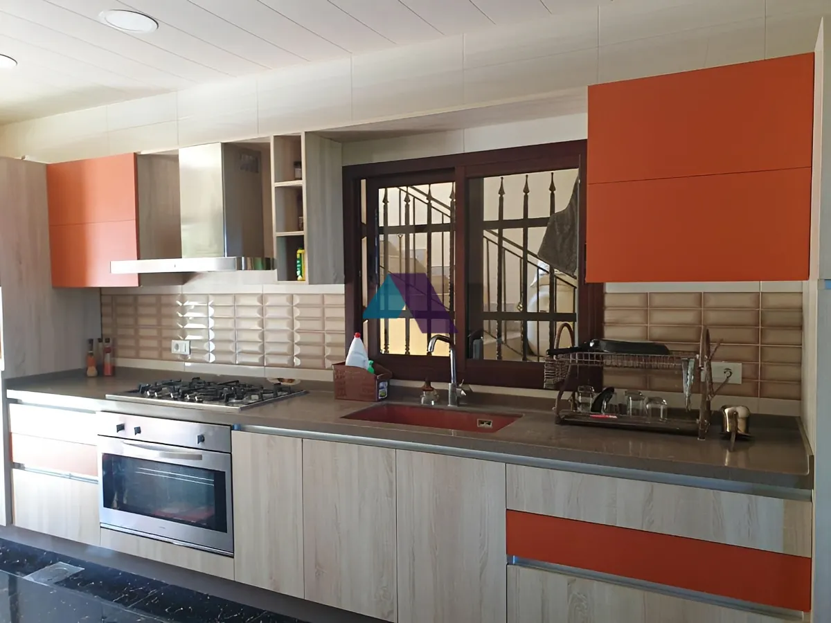Villa for Sale in Aley