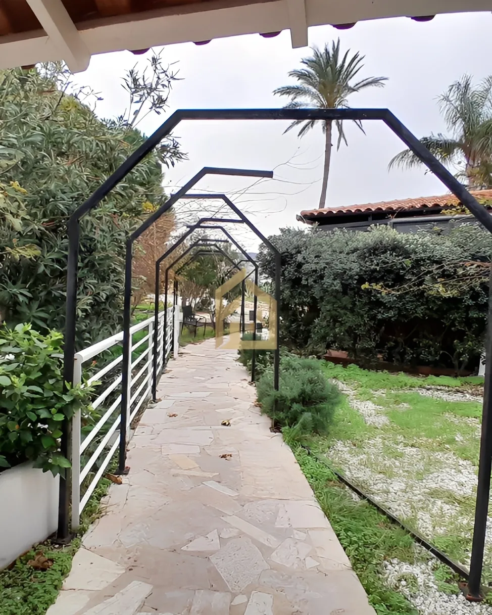 Restaurant for Rent in Aamchit, Lebanon