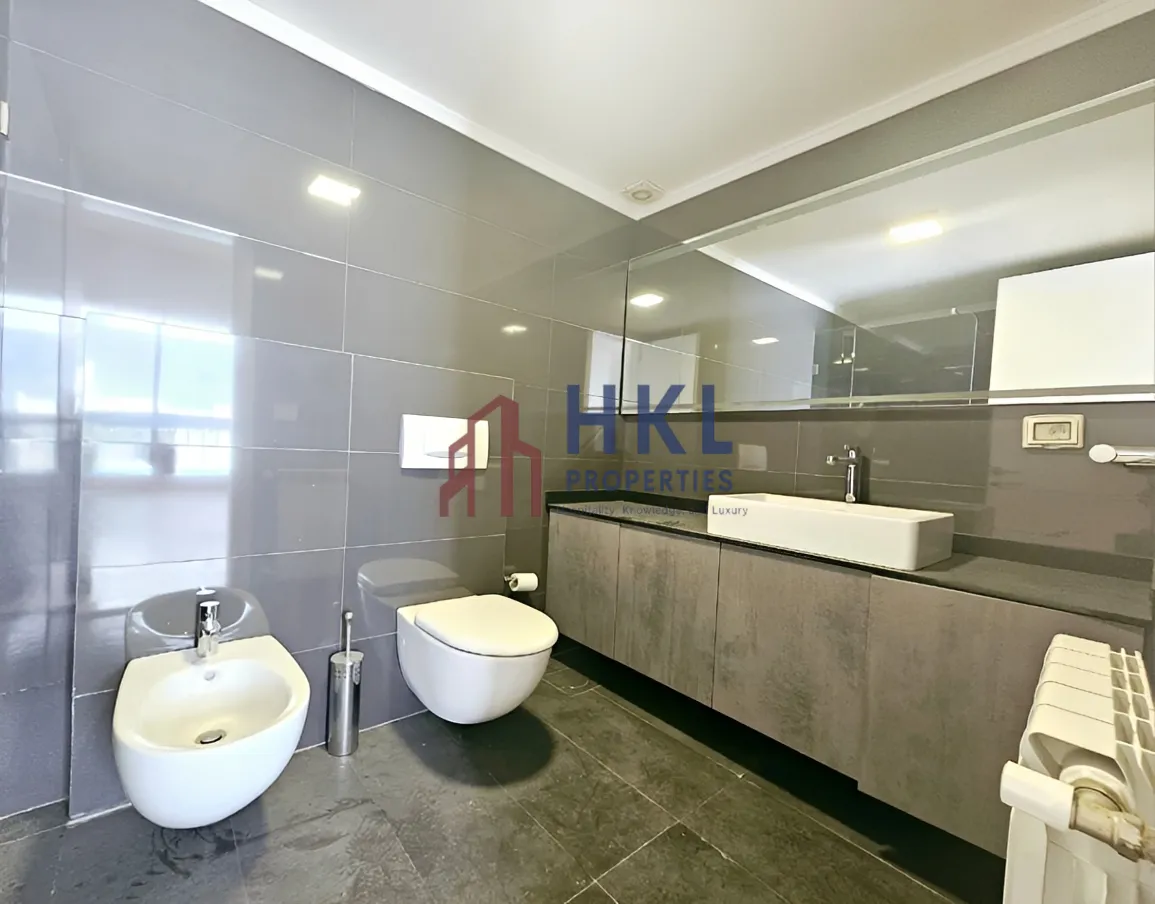 Apartment for sale in Hamra