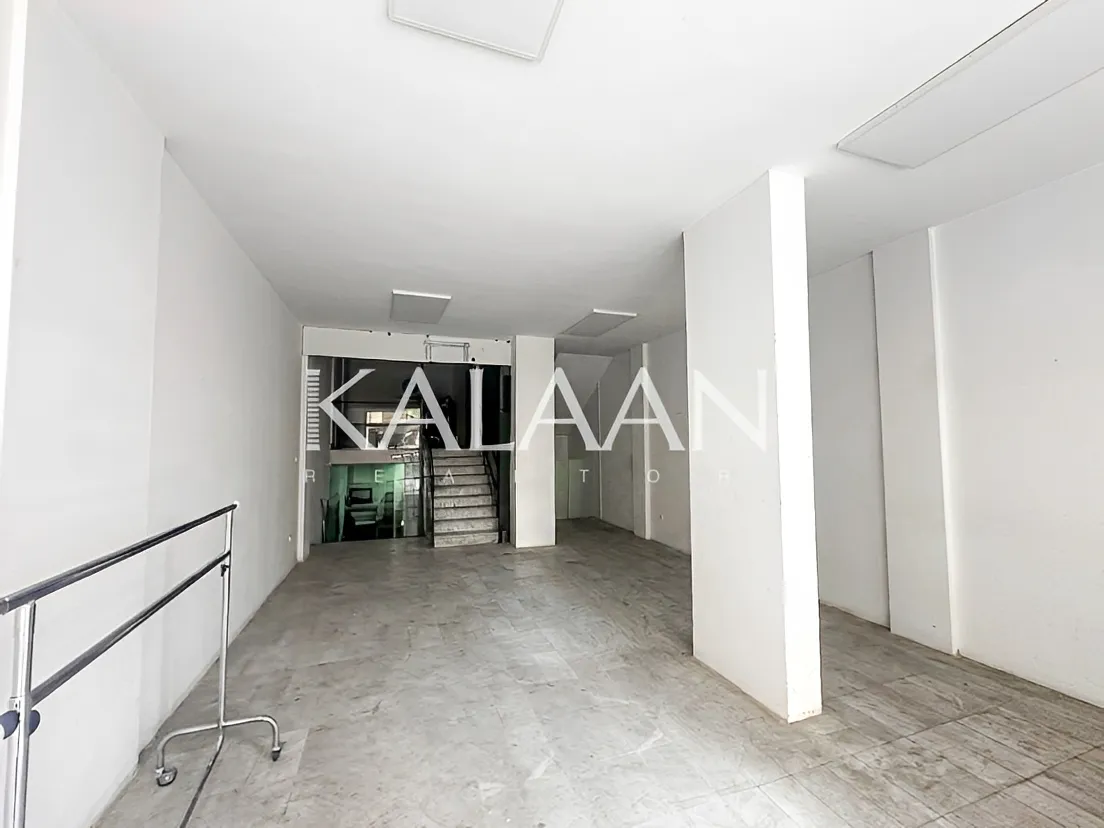 Showroom for sale in Zalqa, Lebanon