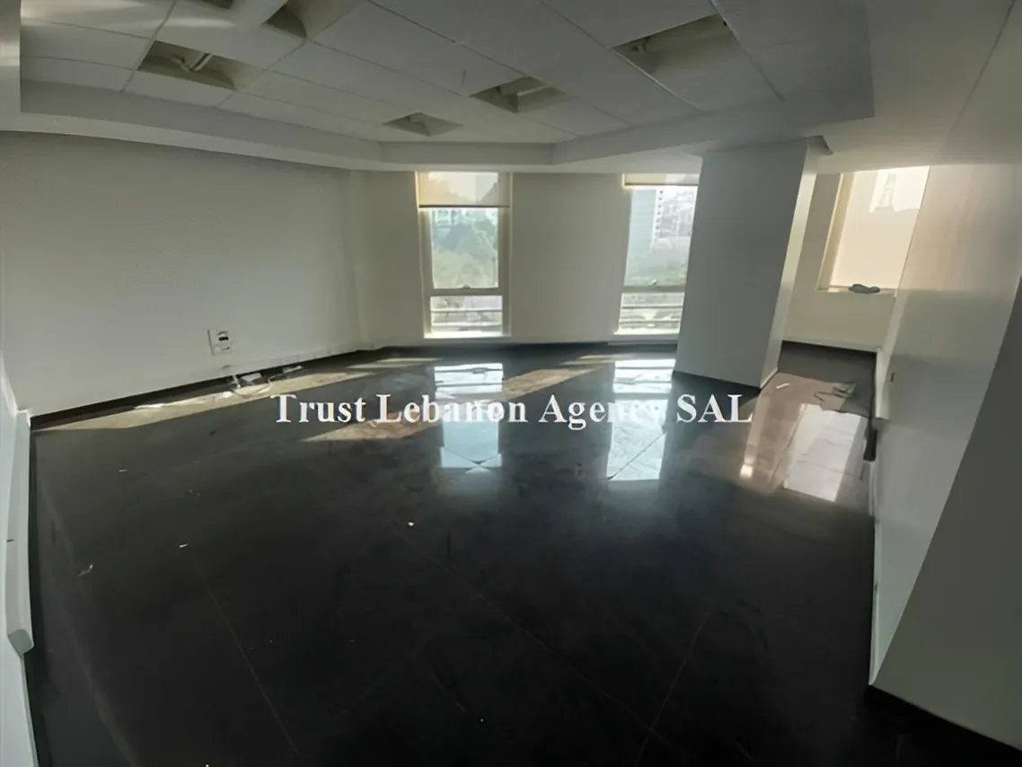 Office For Rent in Beirut, Sanayeh
