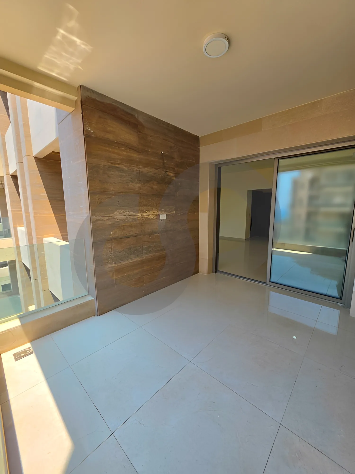 Apartment for Sale in Haret Sakher