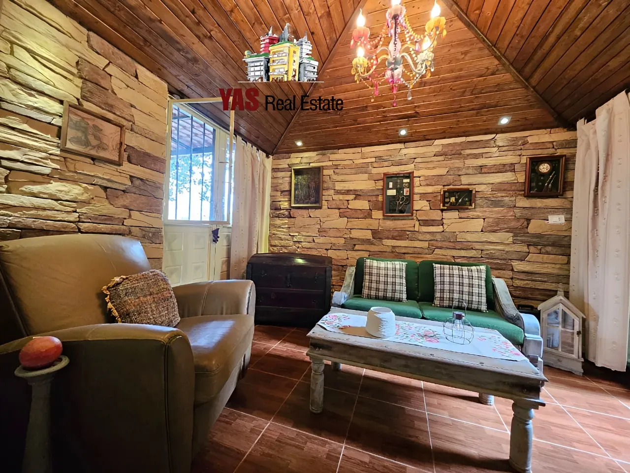 Apartment for Sale in Ballouneh