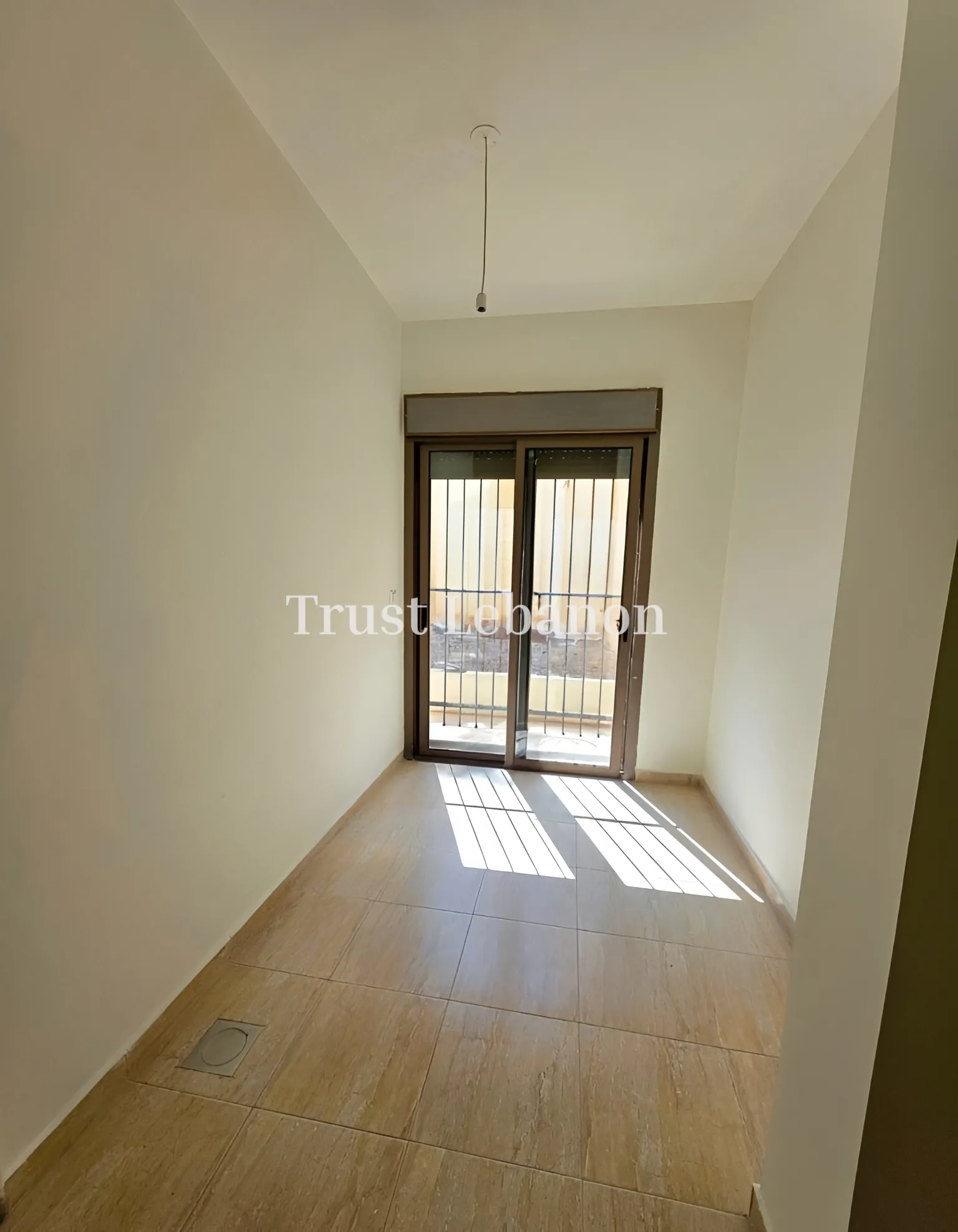 Apartment for sale in Jouret El Ballout, Lebanon