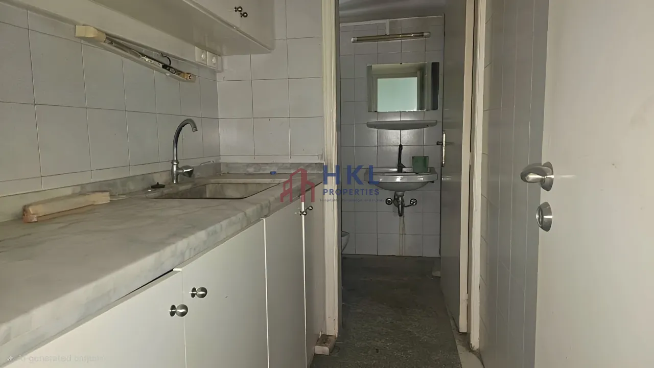 Office for rent in Sin El Fil, Lebanon