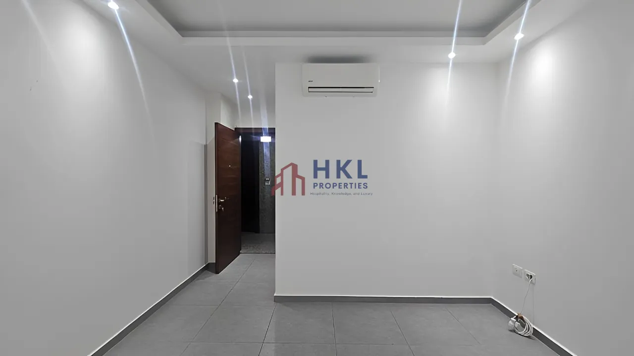 Office for rent in Dekwaneh, Lebanon