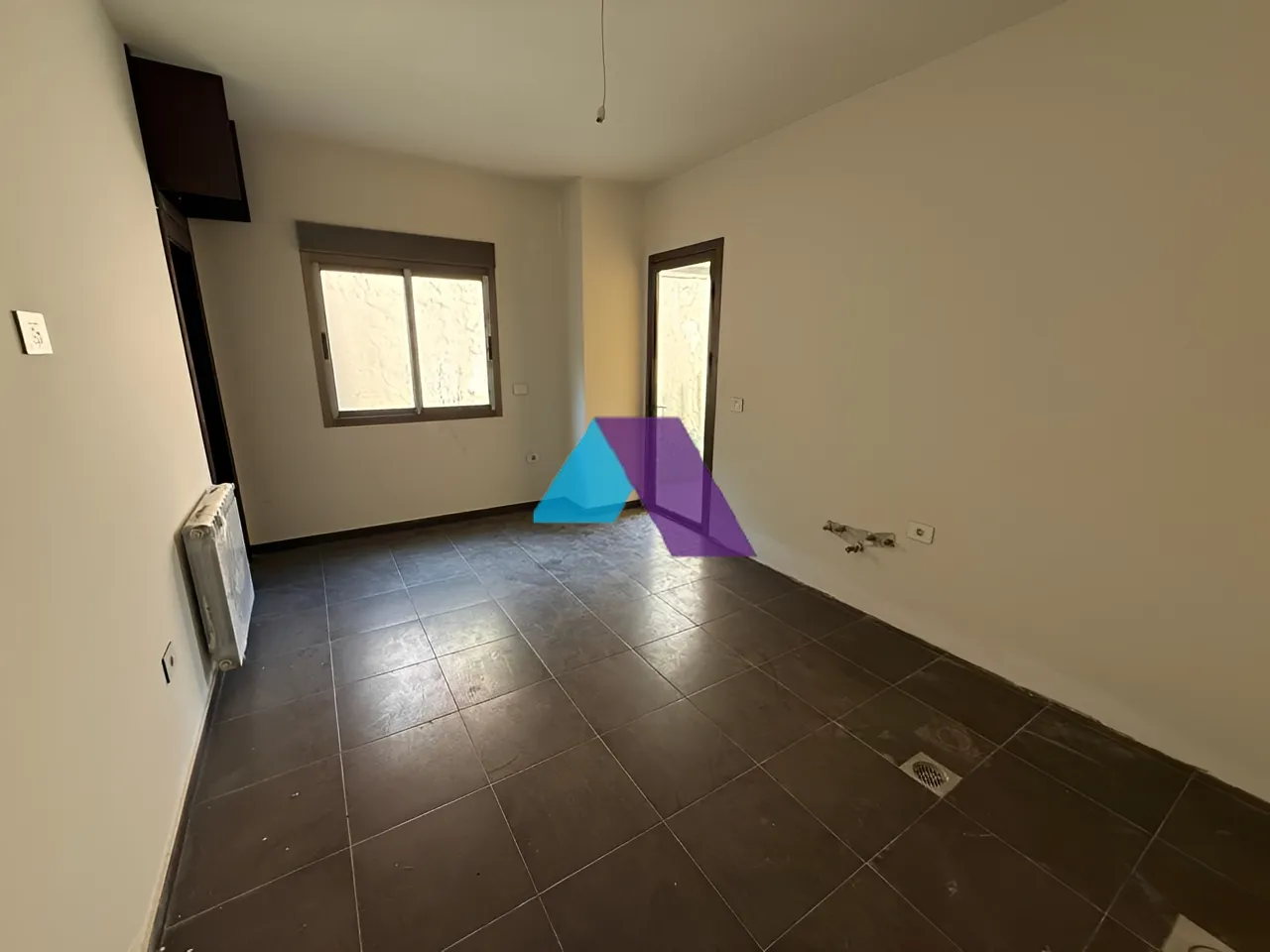 Apartment for Sale in Ballouneh
