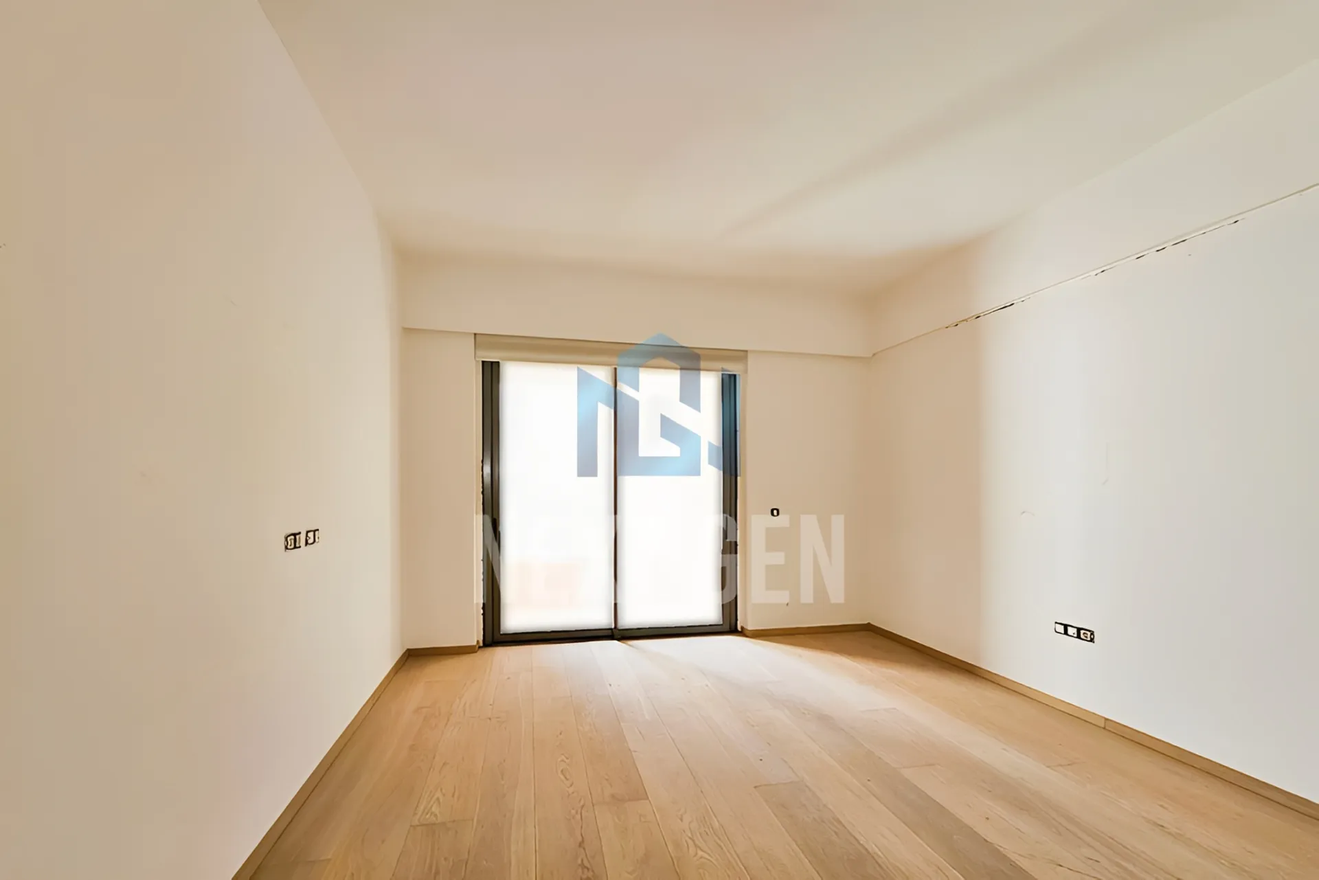 Apartment for rent in Achrafieh, Beirut, Lebanon - 4 bed, 6 bath