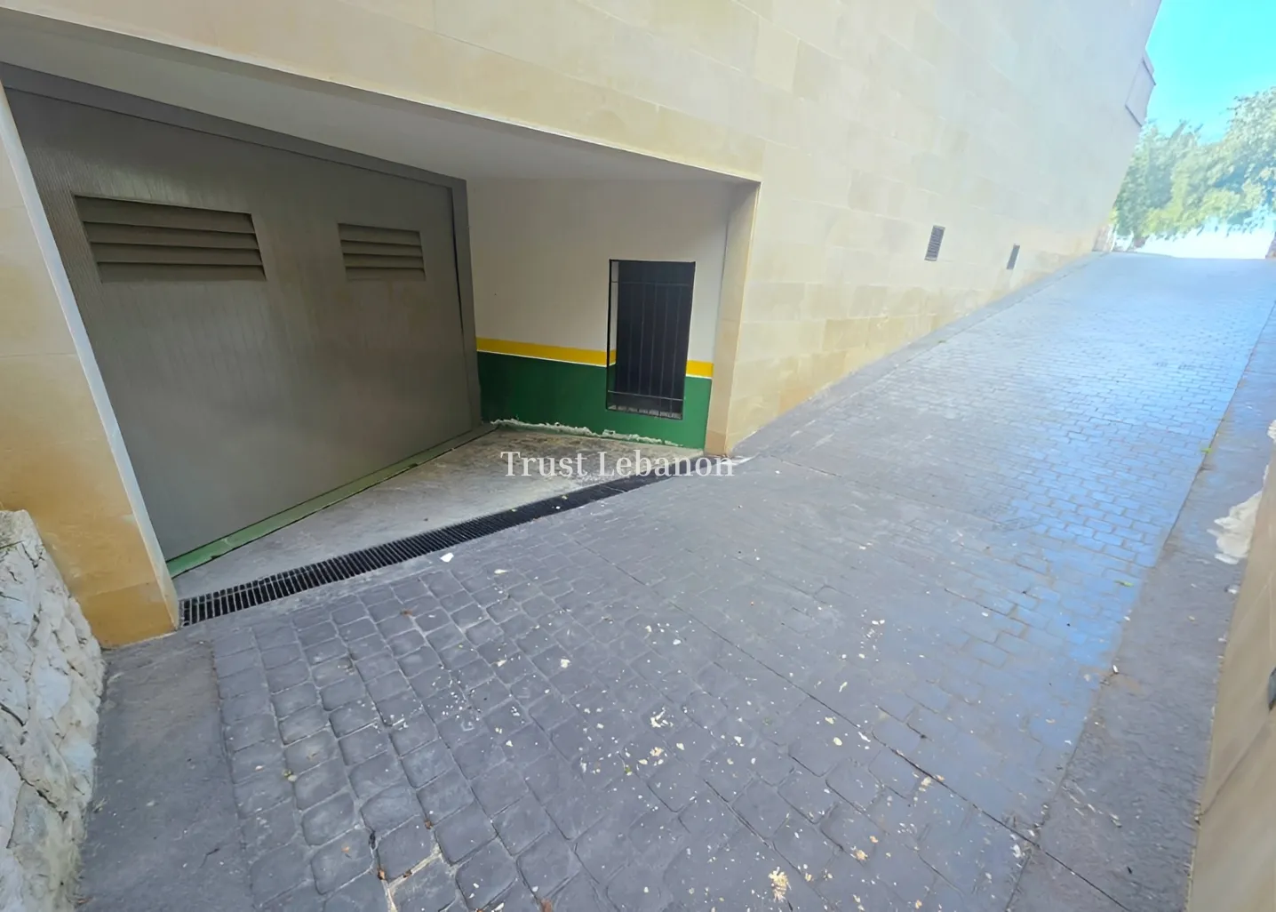 Apartment for sale in Mtayleb, Lebanon