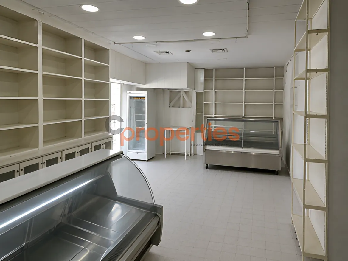 Shop for Rent in Remeil