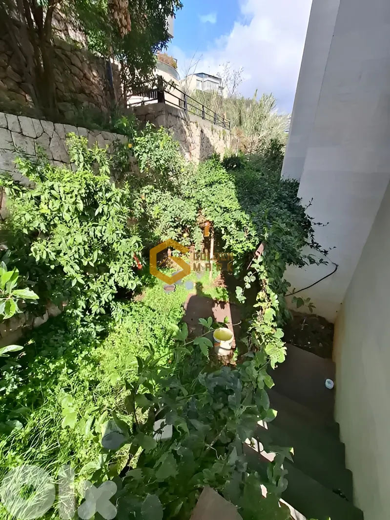 Apartment for Sale in Adma w Dafnah - 3 bed, 3 bath