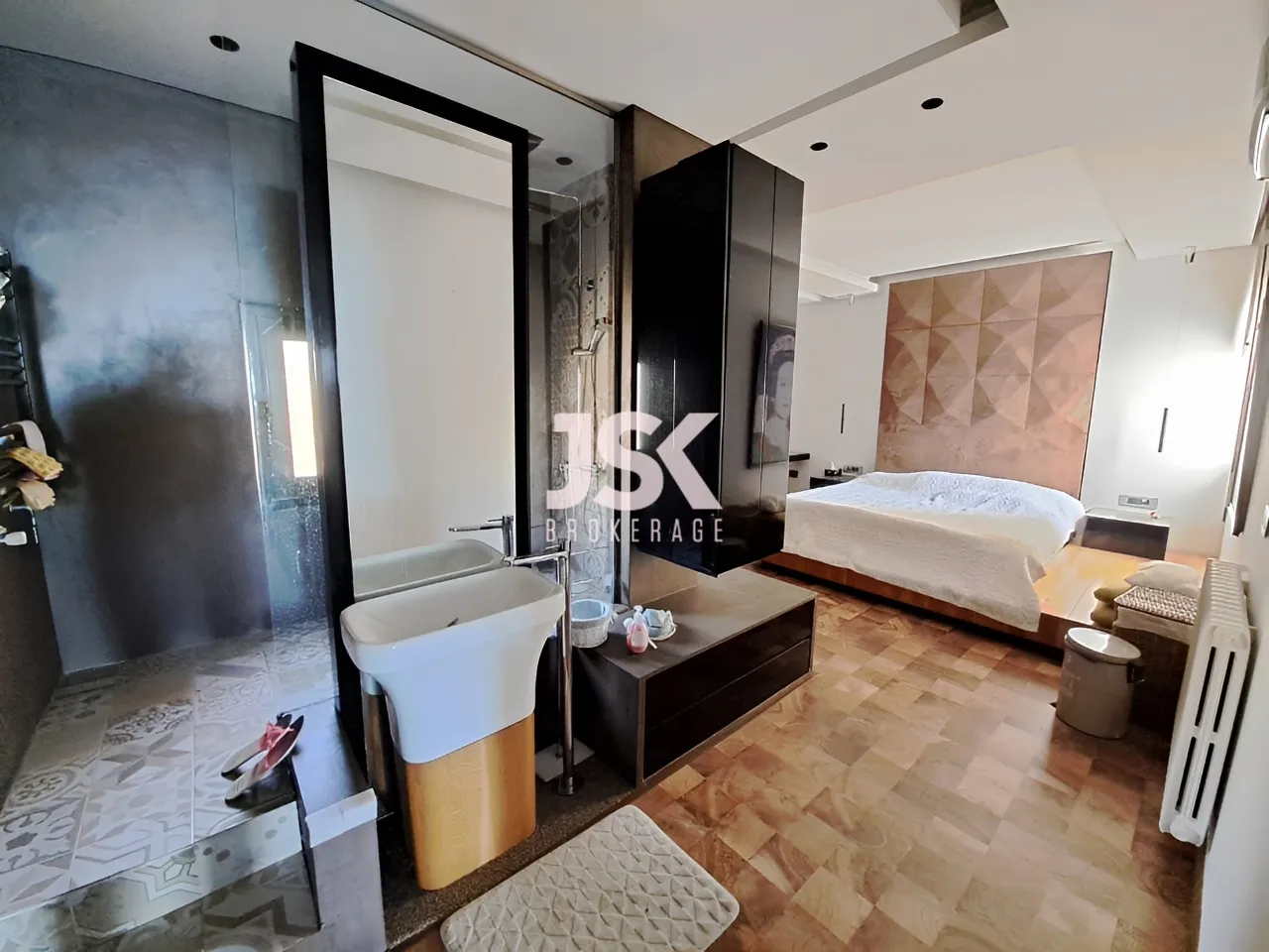 Apartment for Sale in Ain Najm