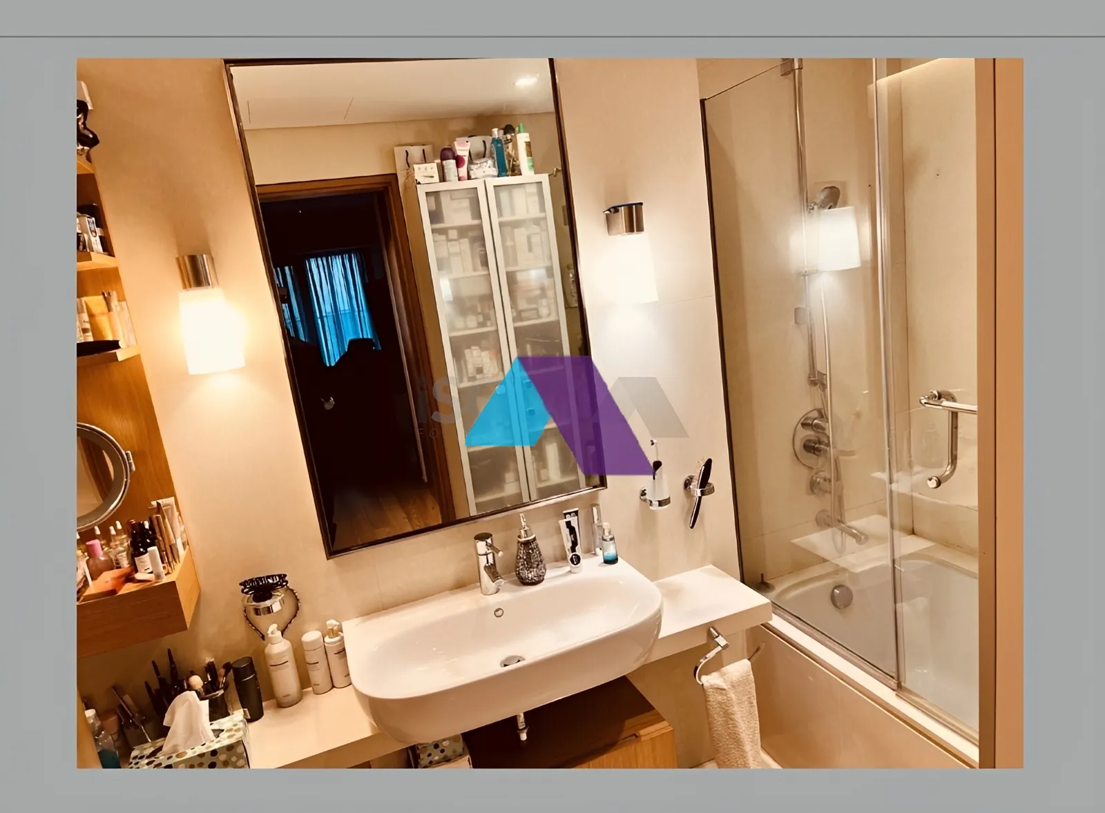 Apartment for Sale in Ain Al Mraiseh