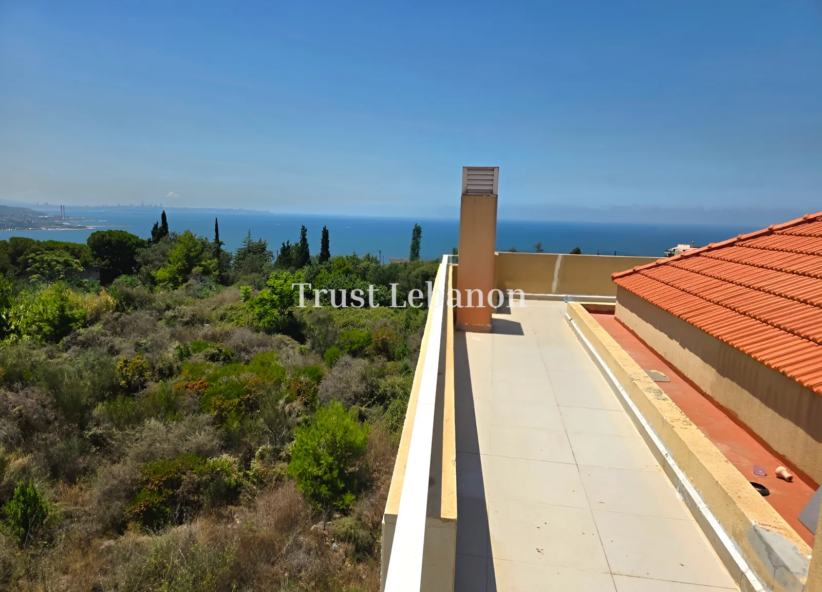 Studio for rent in Adma w Dafnah, Lebanon