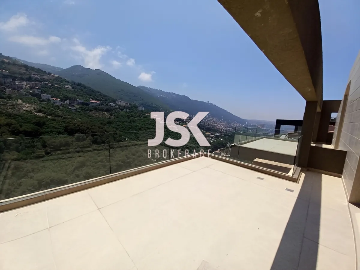Duplex for Sale in Kfar Hbab, Lebanon