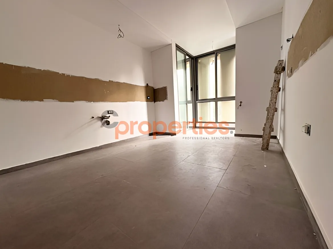 Apartment for Rent in Louaizeh