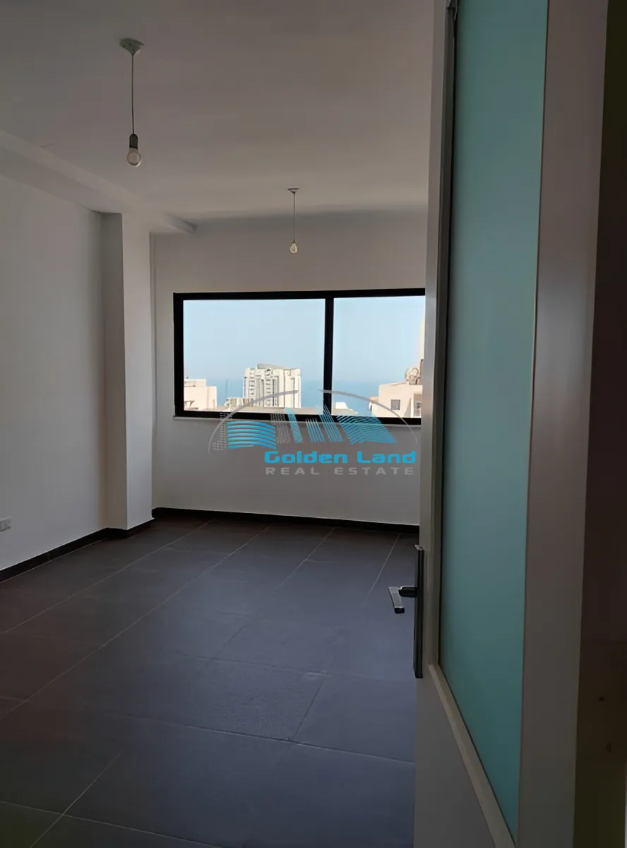 Office for Rent in Hamra, Beirut, Lebanon