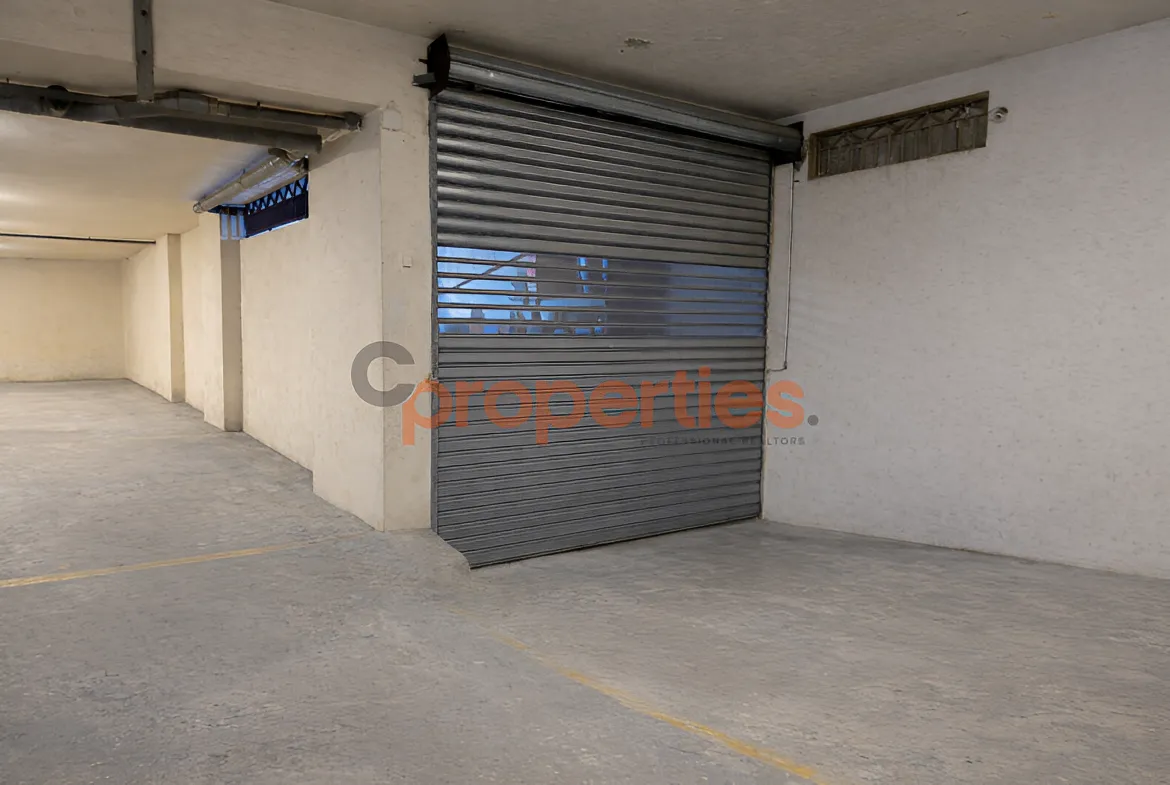 Office for Sale in Jdeideh