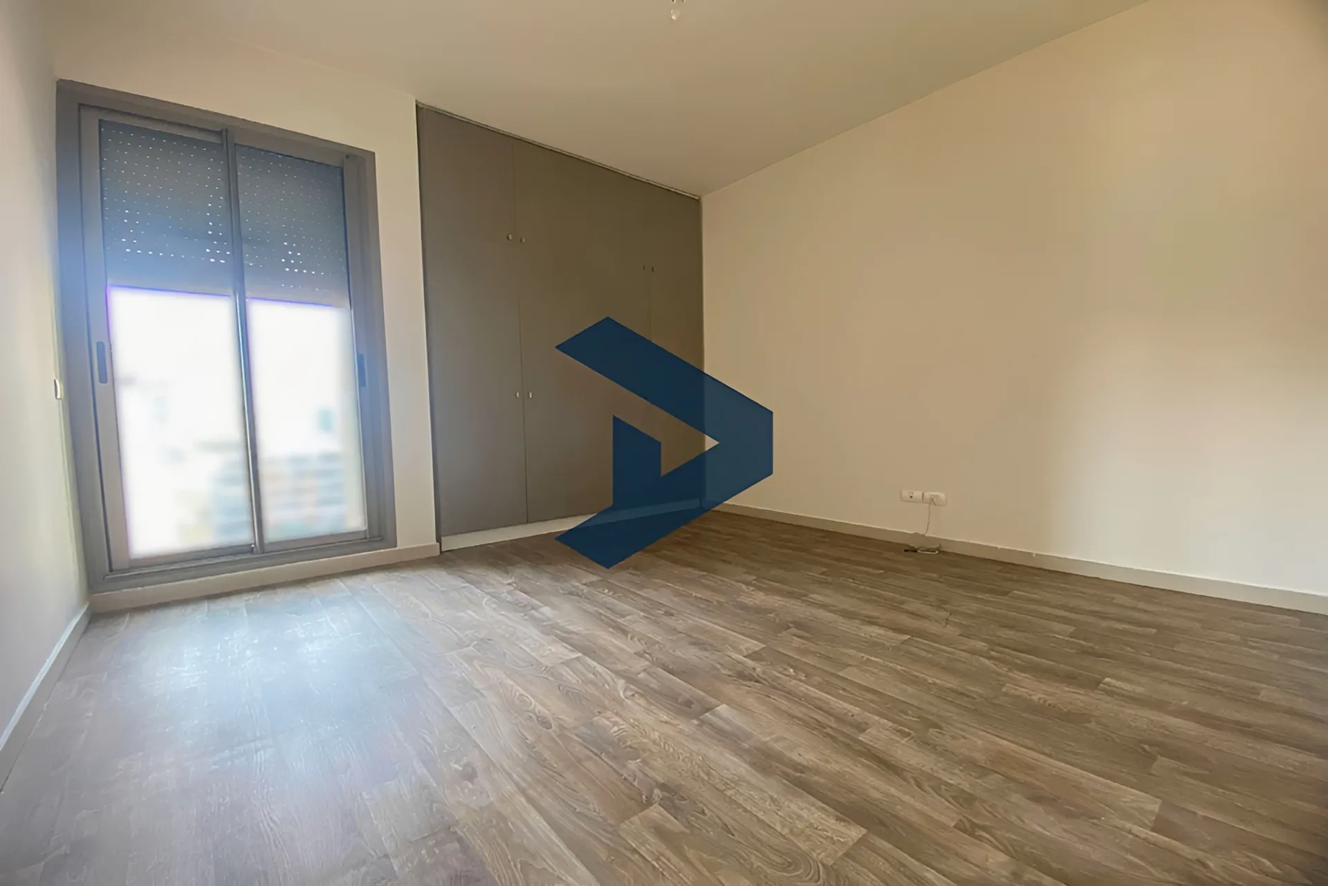 Apartment for sale in Clemenceau, Bayrut, Lebanon